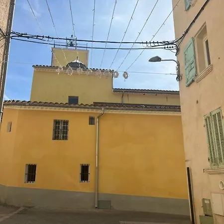 Hyper Centre Apartmán