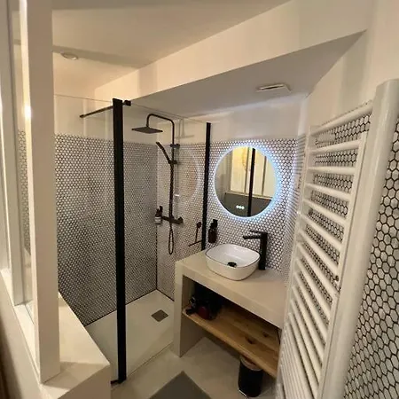 Hyper Centre Apartmán